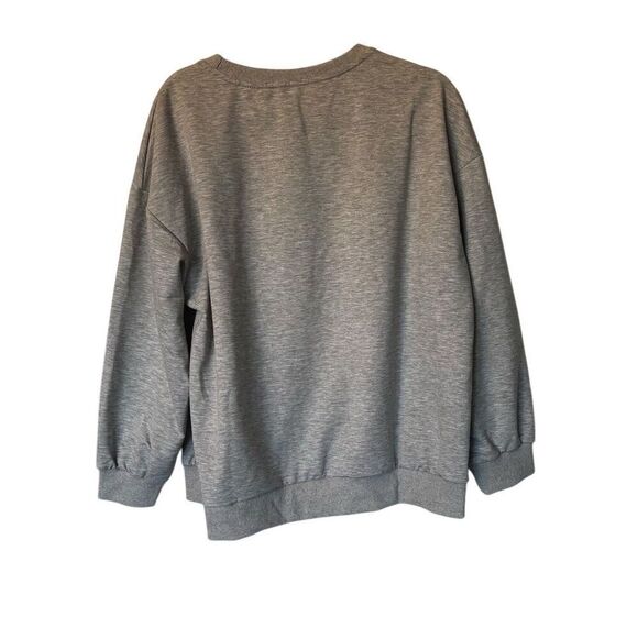 Etsy Unisex XL Gray "Feeling Lucky" Embroidered Sweatshirt St. Patrick's Day - Picture 2 of 7